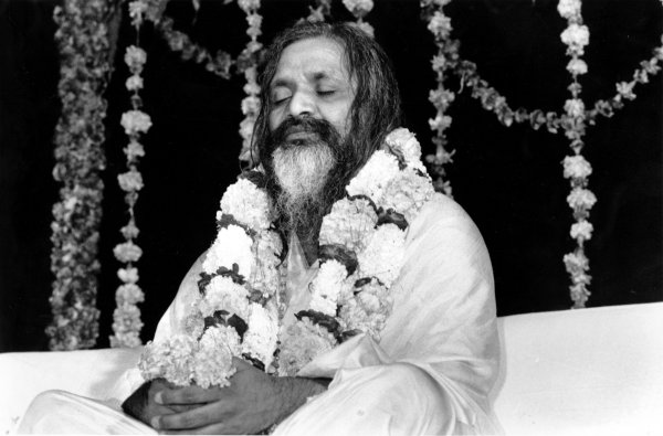 maharishi-mahesh-yogi